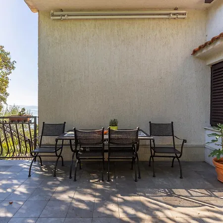 Apartment Ines Kostrena